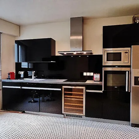 Appartamento Avenue Victor Hugo - 16 - 4160 *